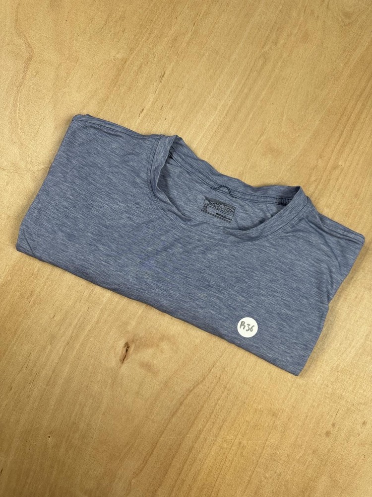🧥 Mens Patagonia Capilene Cool Daily Long Sleeve Top – XL