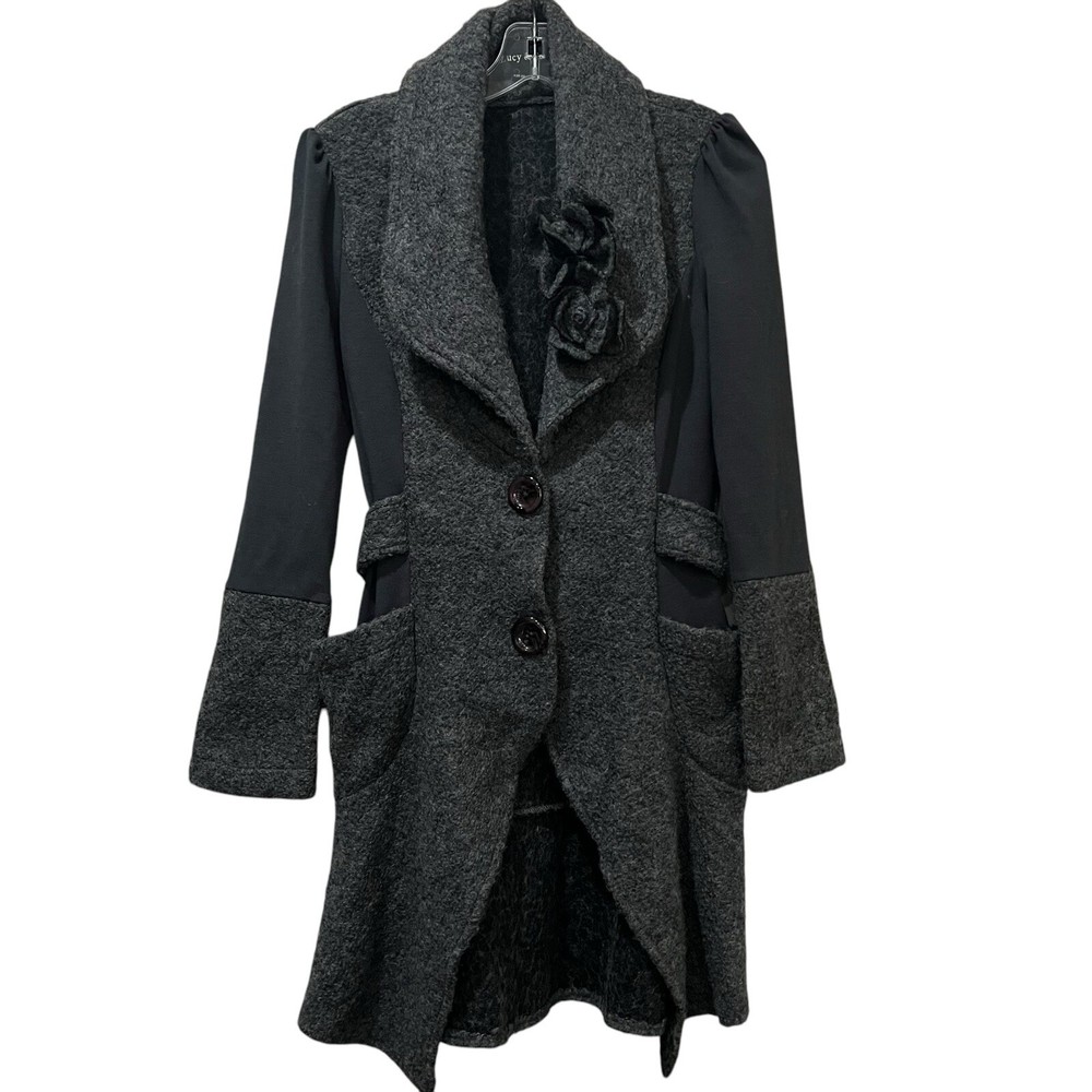 Lucy & Co Wool Women’s Small Gray Flower Detail Coat C