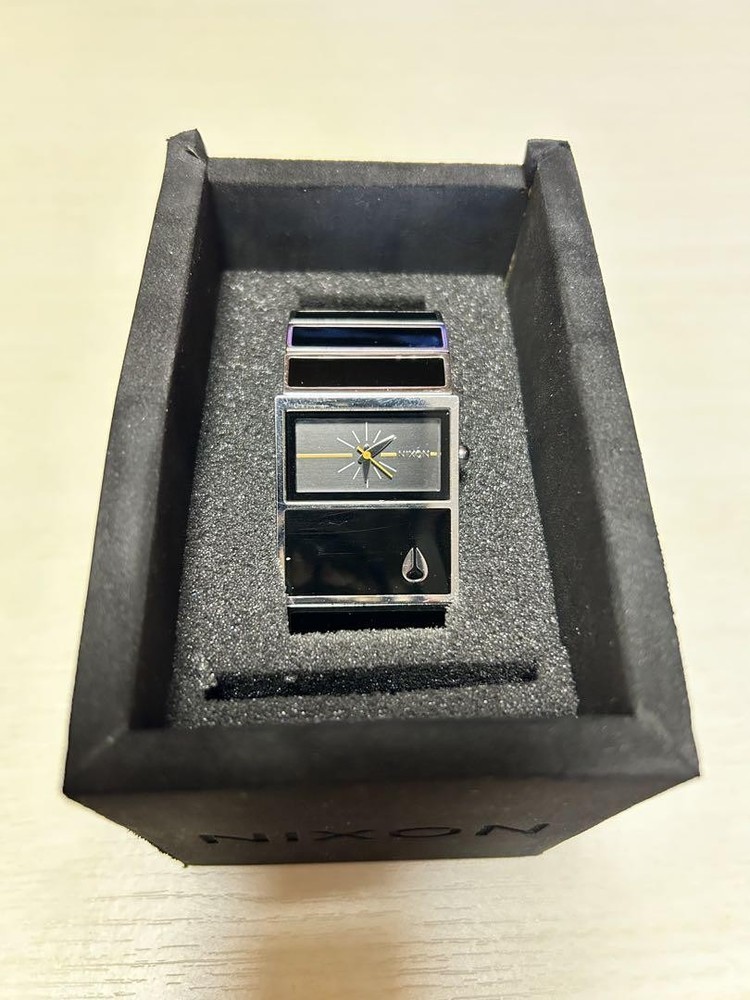 Nixon Watch Limited Edition Hurry Before Its Gone-image