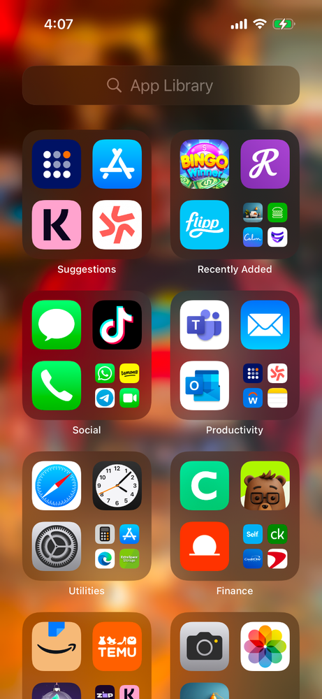 Apple iPhone 15 - 128 GB - Pink (Verizon) has TikTok installed