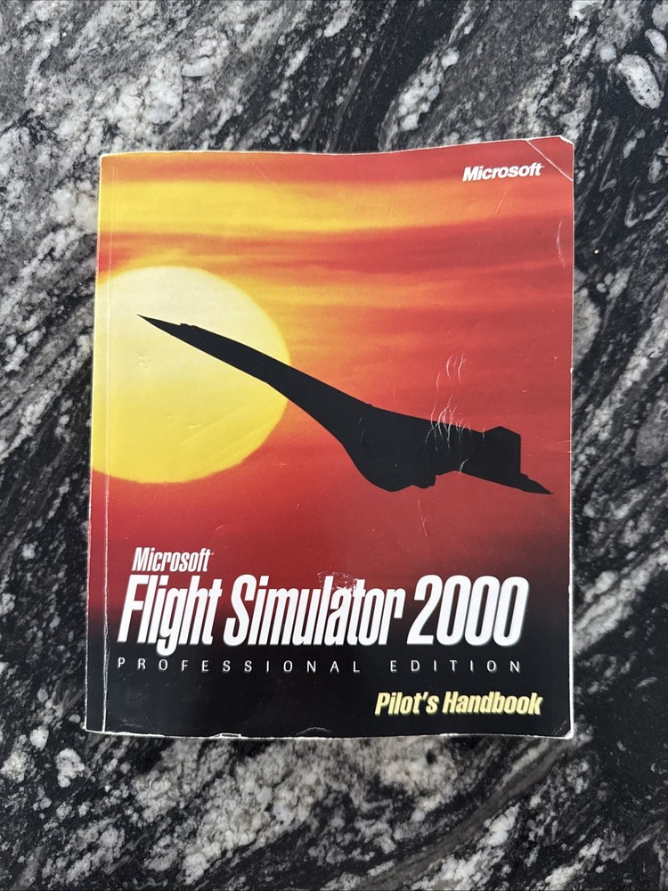 Microsoft Flight Simulator 2000 Professional Edition - Pilot's Handbook - Used