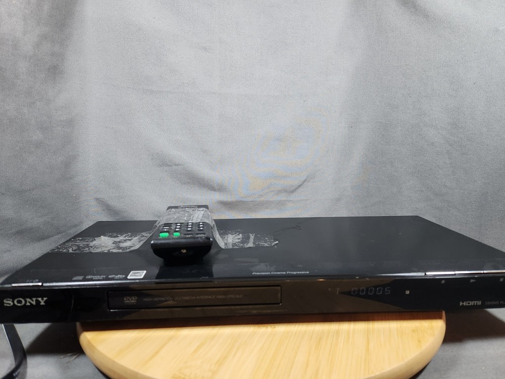 Sony DVP-NS710H DVD Player with Precision Cinema Progressive and CD Playback  