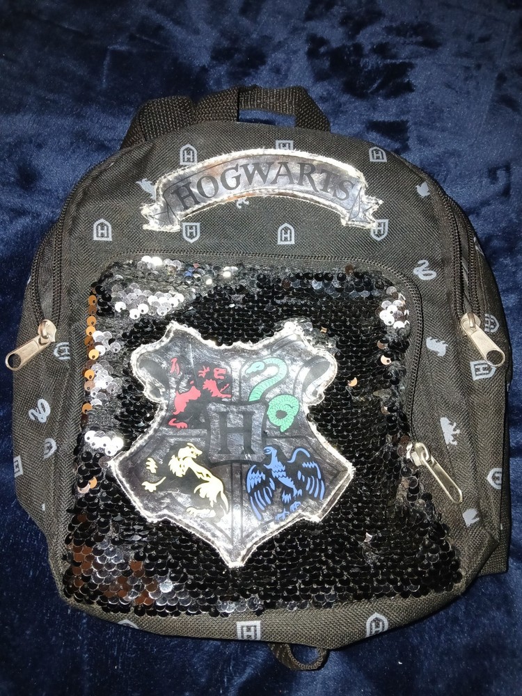 Harry Potter 10-inch Shiny Hogwarts Backpack with Dual Pockets