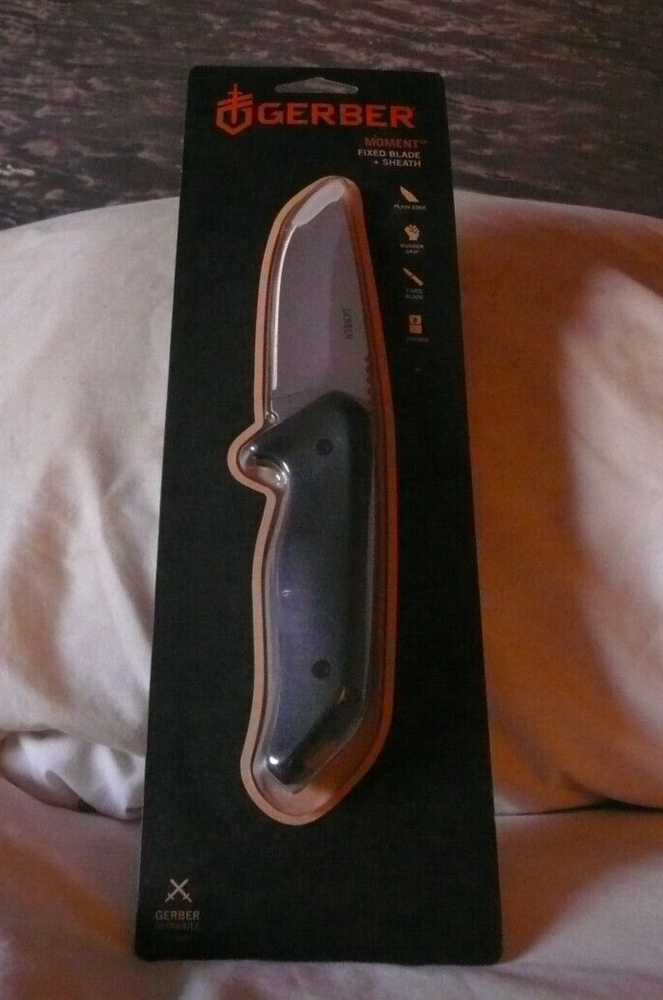 Gerber Stainless Steel Fixed Blade Knife with Sheath