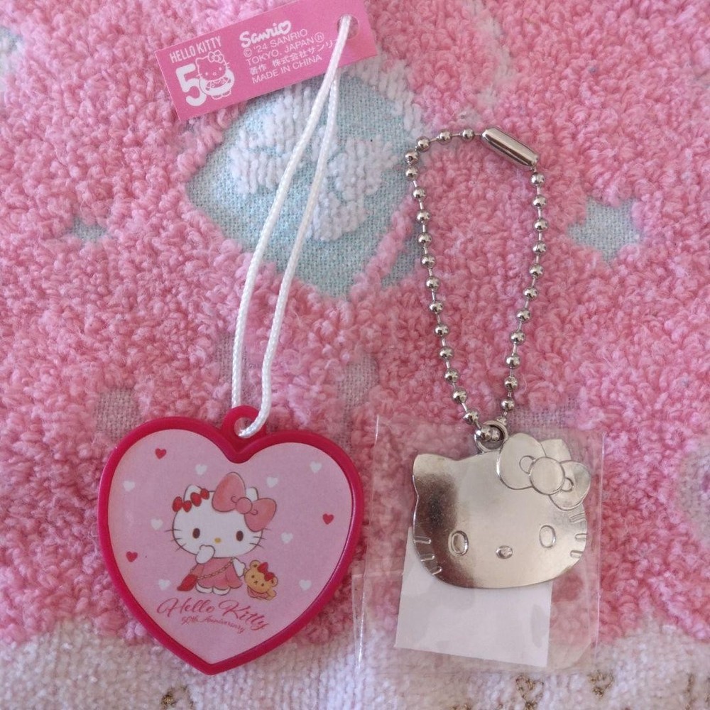 Hello Kitty Exclusive Silver Metal Keychain Free Gift with Purchase