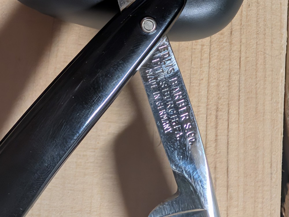 Vintage Blue Steel Straight Razor Handcrafted in Germany