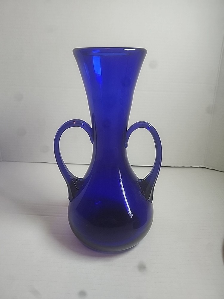 Vintage Cobalt Blue Glass Vase Decor/Art Piece Reeded Handles 9 1/2