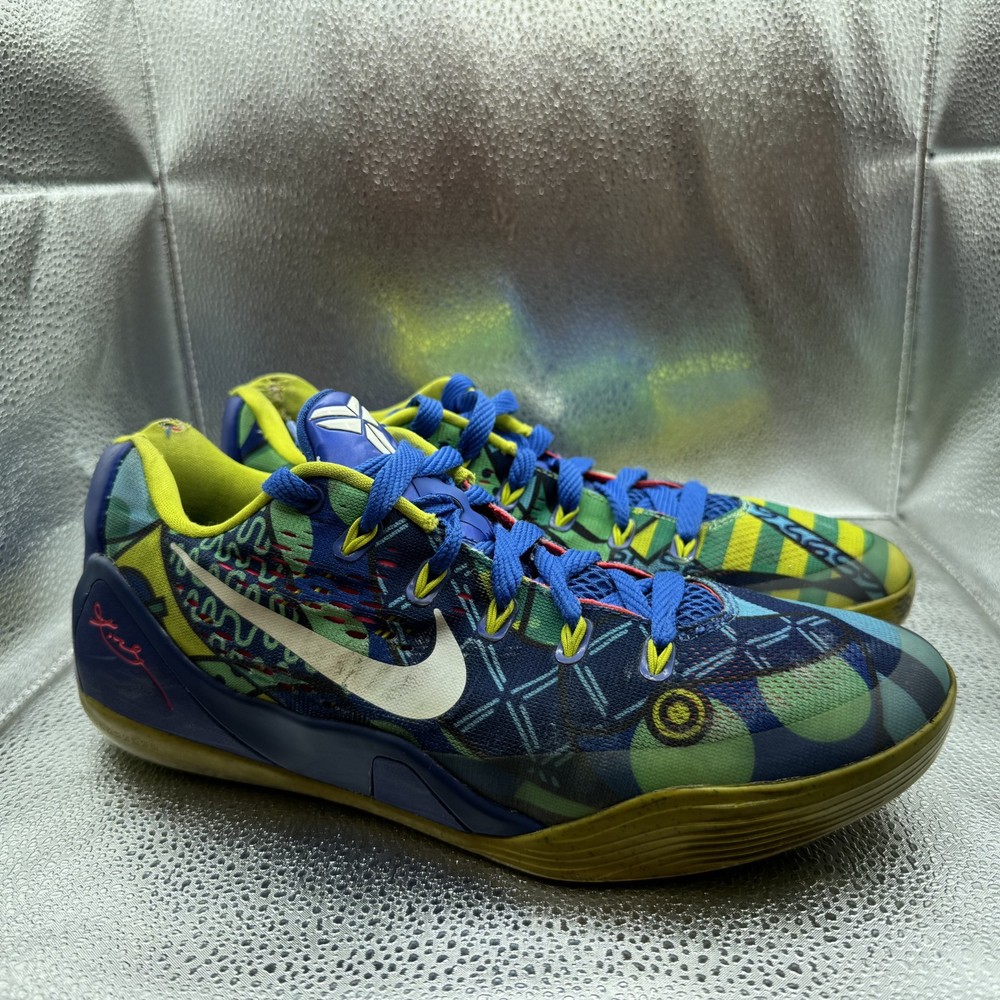 Nike Kobe 9 EM Low Top Sneakers in Multicolor - Men's Size 9.5 646701-413