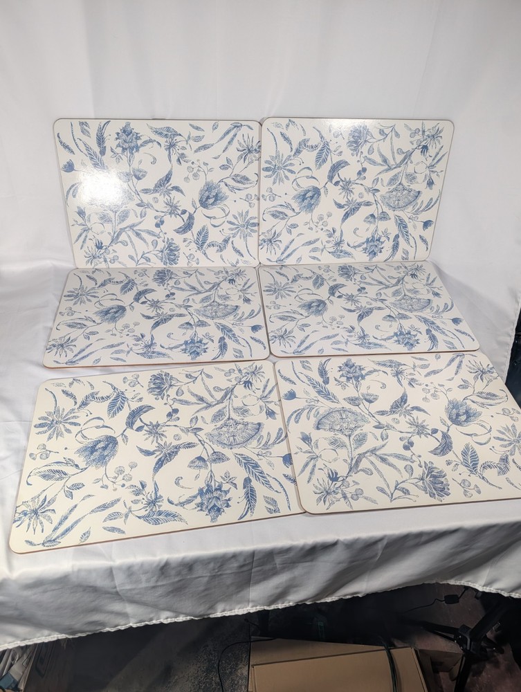 Set of 6 Blue & White Floral  HydrangeaCork-backed Rectangular Placemats
