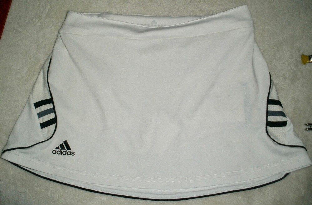 #1215 Adidas Skort Shorts Golf Tennis 8 white Black Trim athletic sports