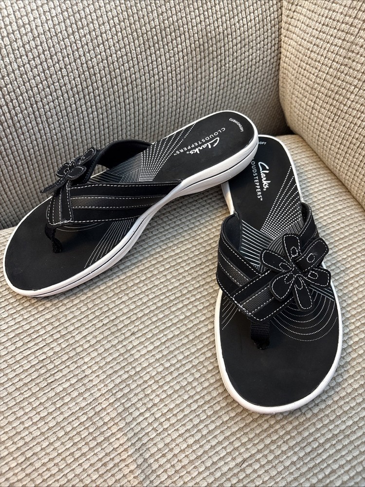 Clark's Cloudstepper Brinkley Black Flip Flops Women's Size 7 Comfort Sandals