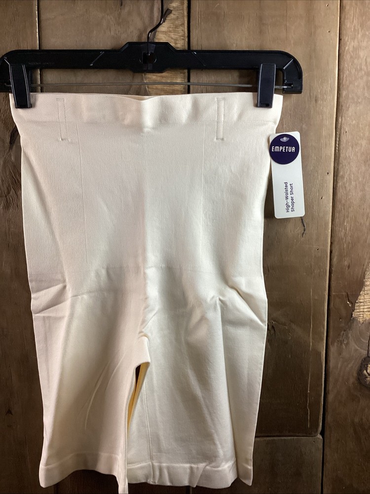 Empetua High Waisted Shaping Shorts in Crème Size 3XL