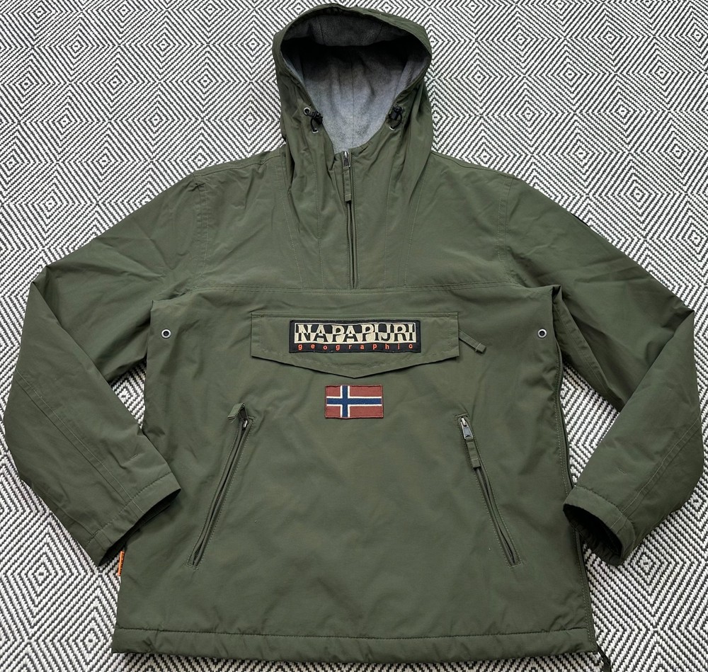 The Napapijri Rainforest Anorak Men's Jacket L Dark Green Excellent Condition
