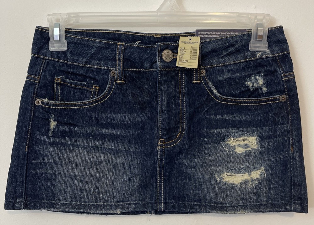 American Eagle Womens Size 0 Dark Blue Ripped Denim Cotton Mini Skirt NWT! M488