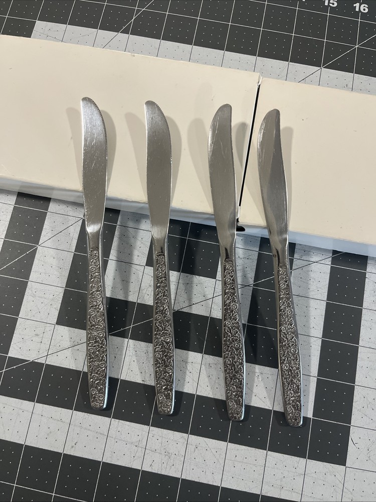 Rogers Cutlery Spring Garden 4 Stainless Silver Dinner Knives Gloss Finish