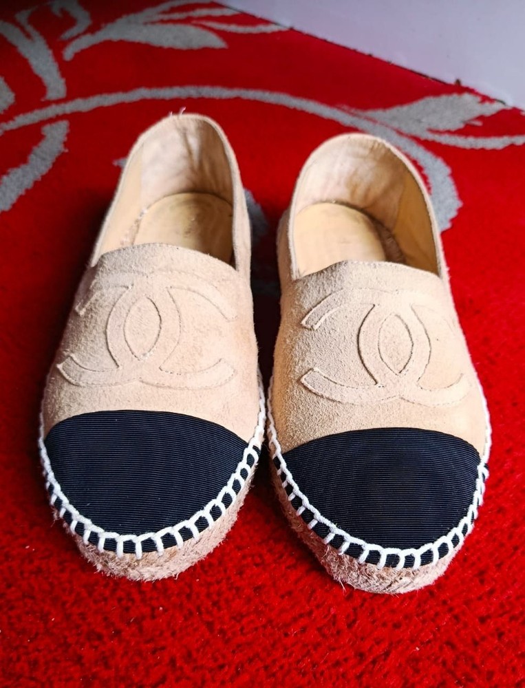 Chanel Espadrilles Beige Black Canvas Authentic Logo CC 37 MADE IN SPAIN