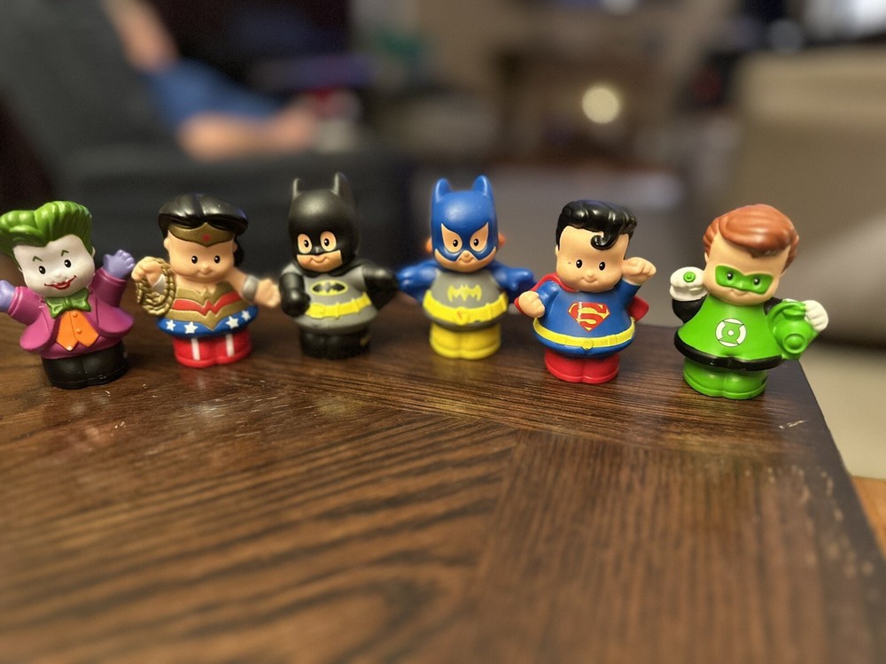 6 LOOSE 2011 DC Super Friends Heroes Figures Fisher Price Little People