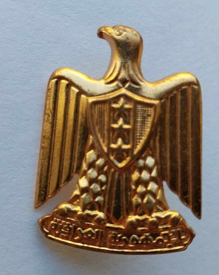 Iraq Saddam Hussein Eagle forces military beret badge emblem 1990s vintage rare