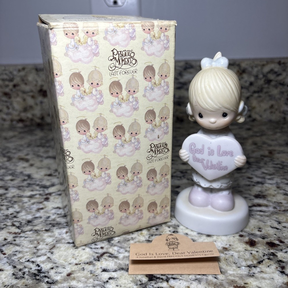 Precious Moments God Is Love Dear Valentine Figurine with Box E-7153