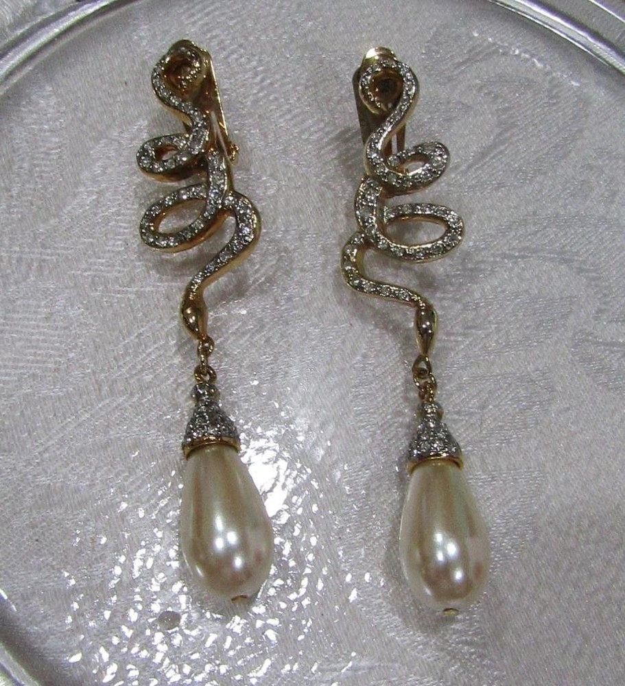 Vintage Coiled Serpent Clip-On Earrings for Women’s Jewelry