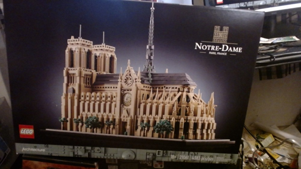 LEGO Architecture Notre-Dame de Paris Replica, Architectural Model Kit, Collecti