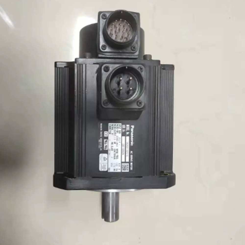 NEW PANASONIC MDMA152S1G Servo Motor