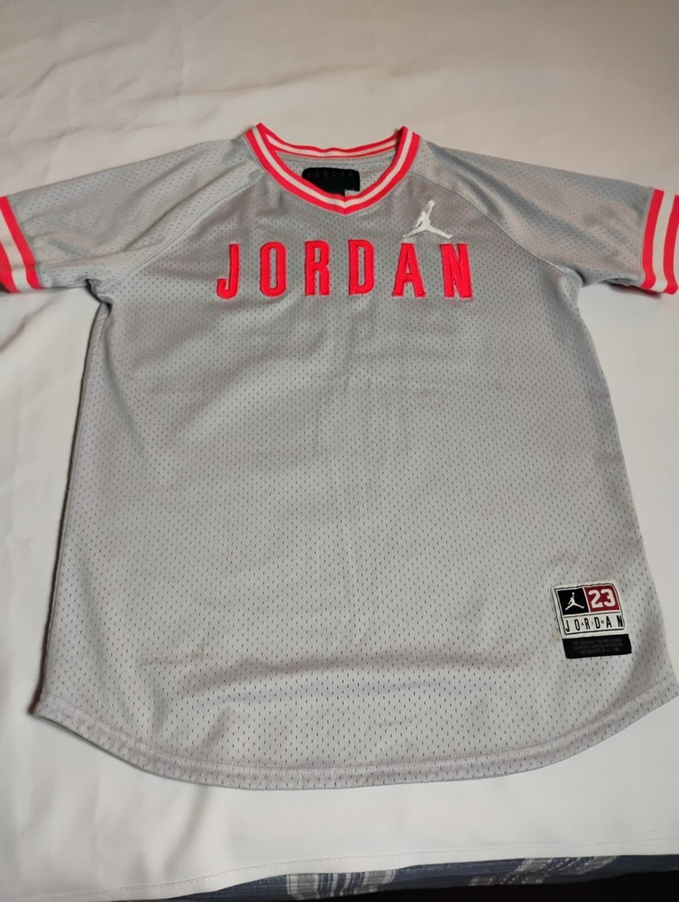 Women's Air Jordan 23 Jersey Size XL .Used