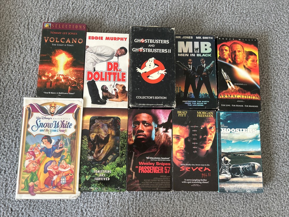 Lot of 20 VHS Action Movies Black sheep Superman2 My girl The mummy Armageddon