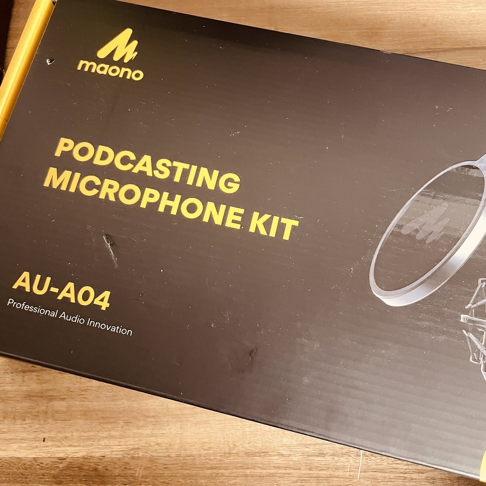 MAONO AU-A04 USB Microphone with AU-MH601 Studio Monitor Headphones Bundle