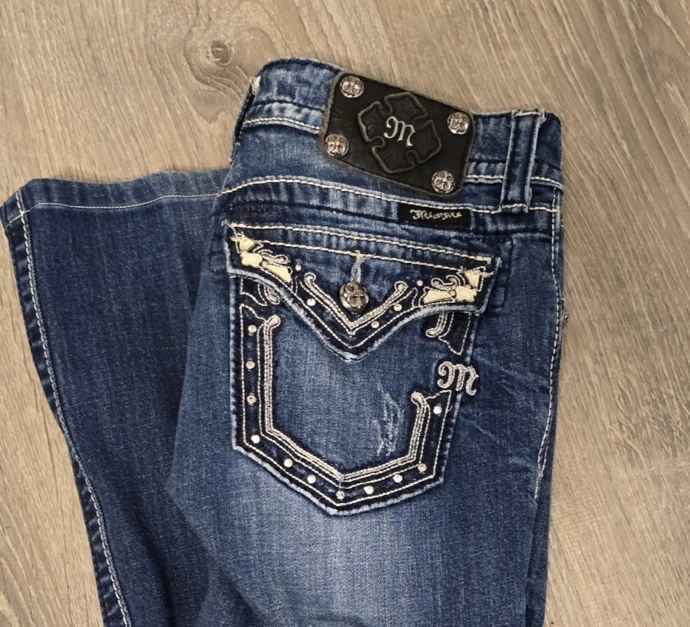 MissMe Women's Blue Rhinestone Studded Embroidered Denim Jeans Size 27