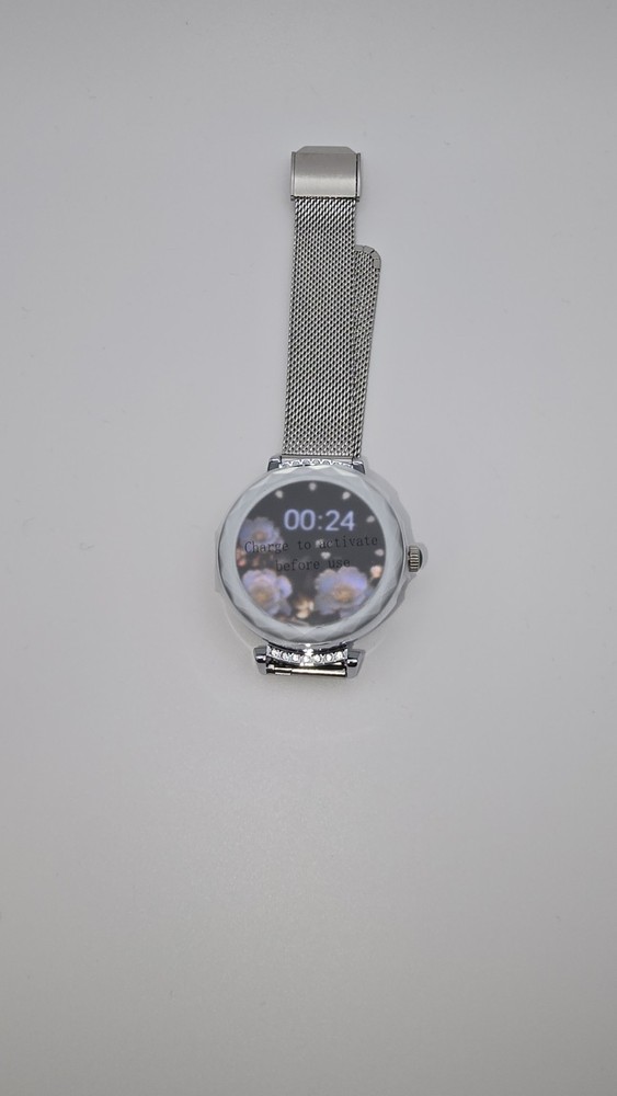 Silver Women’s Smartwatch with Extra Strap & USB  – Elegant Design