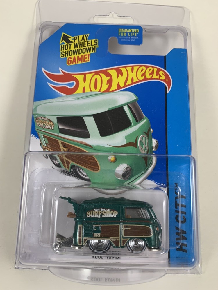 Hot Wheels 2015 Super Treasure Hunt Kool Kombi VW Volkswagen  With Protector