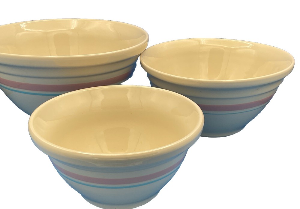 Vintage McCoy Memories Roseville Mixing Bowl Set Of 3- Made In USA- Pink/Blue