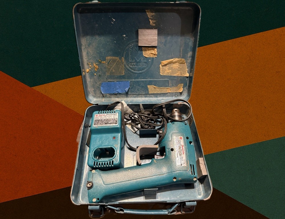 Makita 6012HD 9.6v Cordless Driver Drill with Battery, Charger & Case Tested