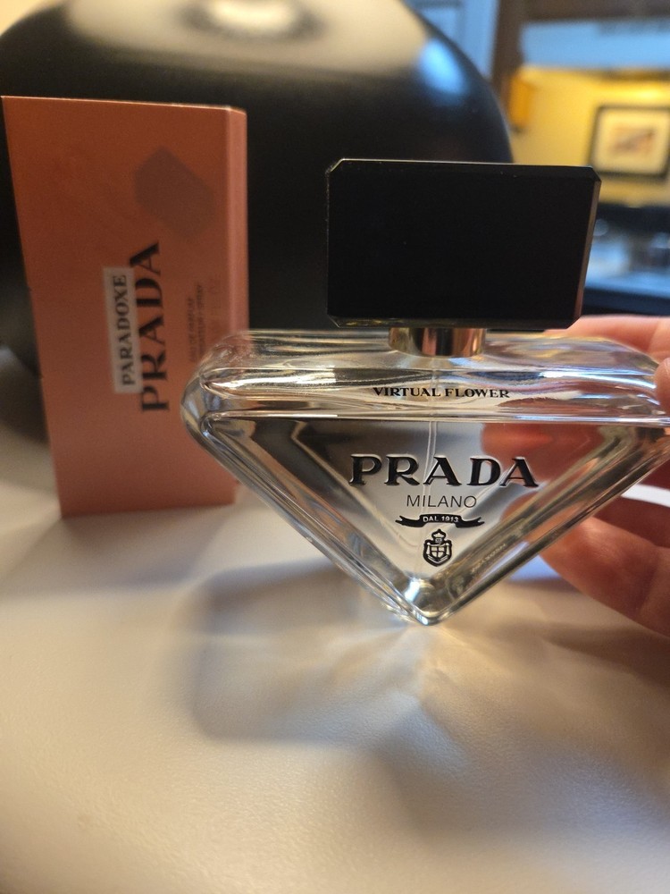 PARADOXE VIRTUAL FLOWER By PRADA Perfume 1.6fl.oz/ 50ml EDP Spray (cc-16-h1)