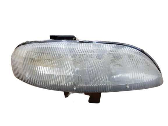 95-01 Chevy Lumina Passenger Side Headlight Assembly 326026