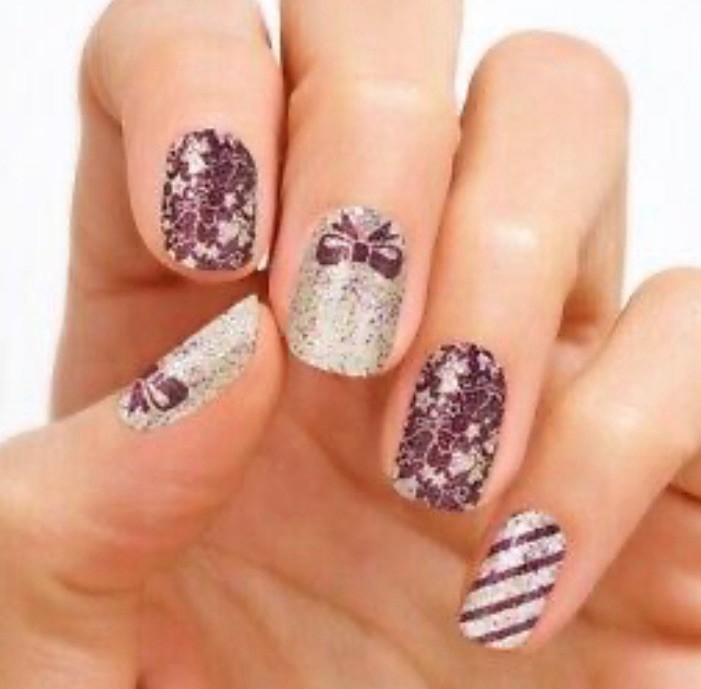 Color Street Nail Polish Strips ~ CHRISTMAS Holiday Party ~ COOKIE SWAP