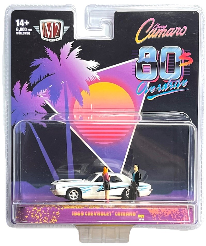 M2 MACHINES DIORAMA AUTO FIGS 1969 CHEVROLET CAMARO *READ*