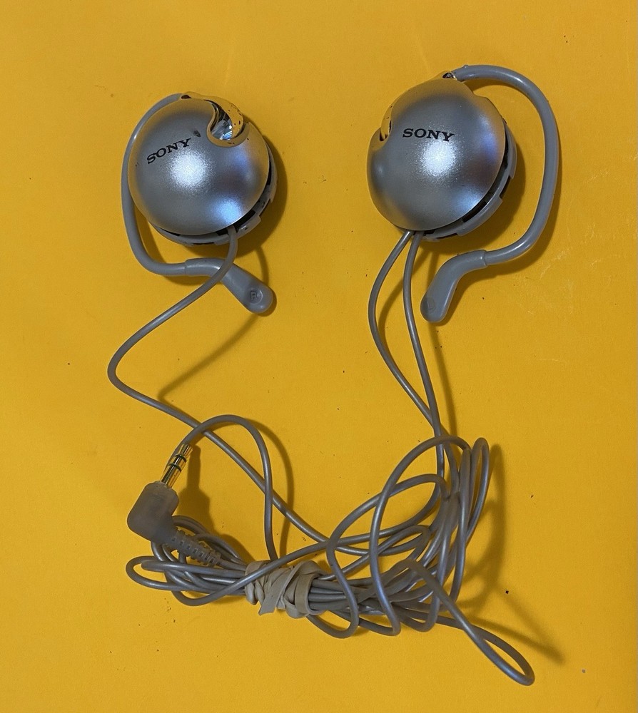 Vintage SONY MDR-Q22 headphones Working No ear foams