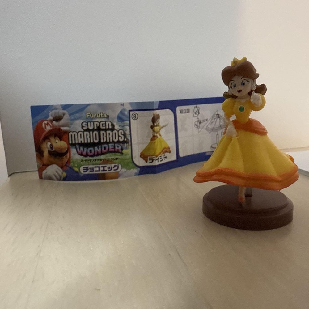 Chocolate Egg Mario Figure Daisy
