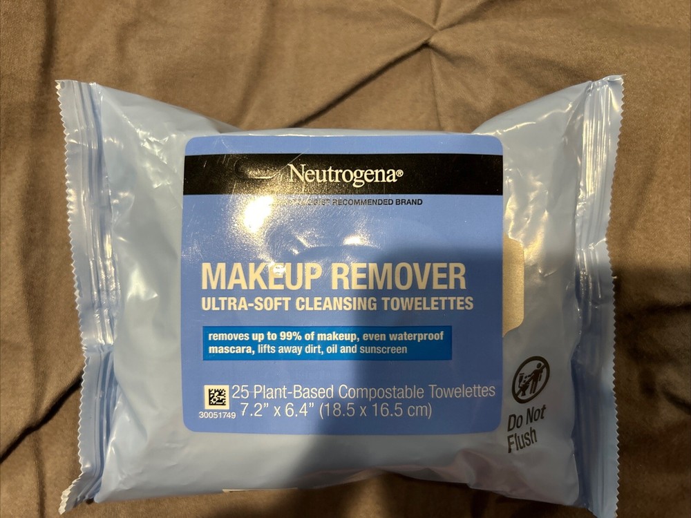 Neutrogena Makeup Remover Ultra-Soft Cleansing Towelettes