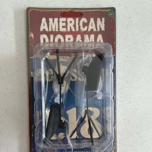 Photographer Lighting Kit (Set of 2 lights) (1/18 scale, Black)