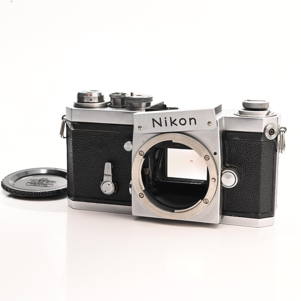 Nikon F SLR Camera Body Chrome #365Roberts Camera - Photo Industry Leader since 1957!