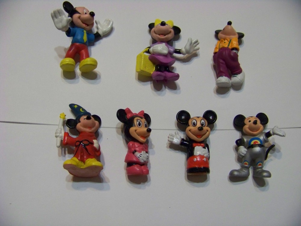 Vintage Mickey Mouse Minnie mouse Disney PVC rubber Hong Kong lot of 7 figurines