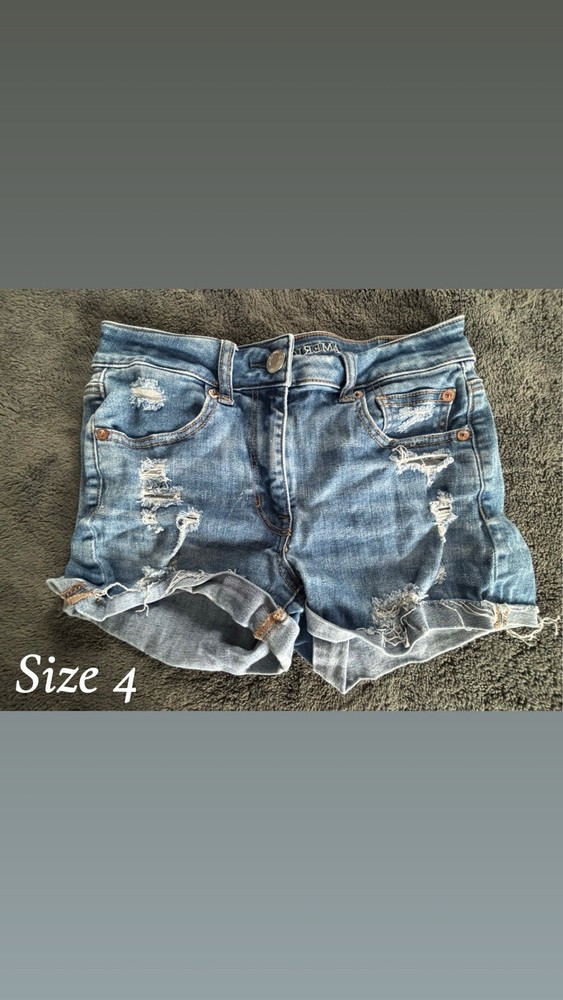 American Eagle Outfitters Distressed Denim Cut Off Shorts Blue Size 4