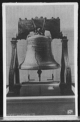 Photo:Old Liberty Bell, Independence Hall, Philadelphia