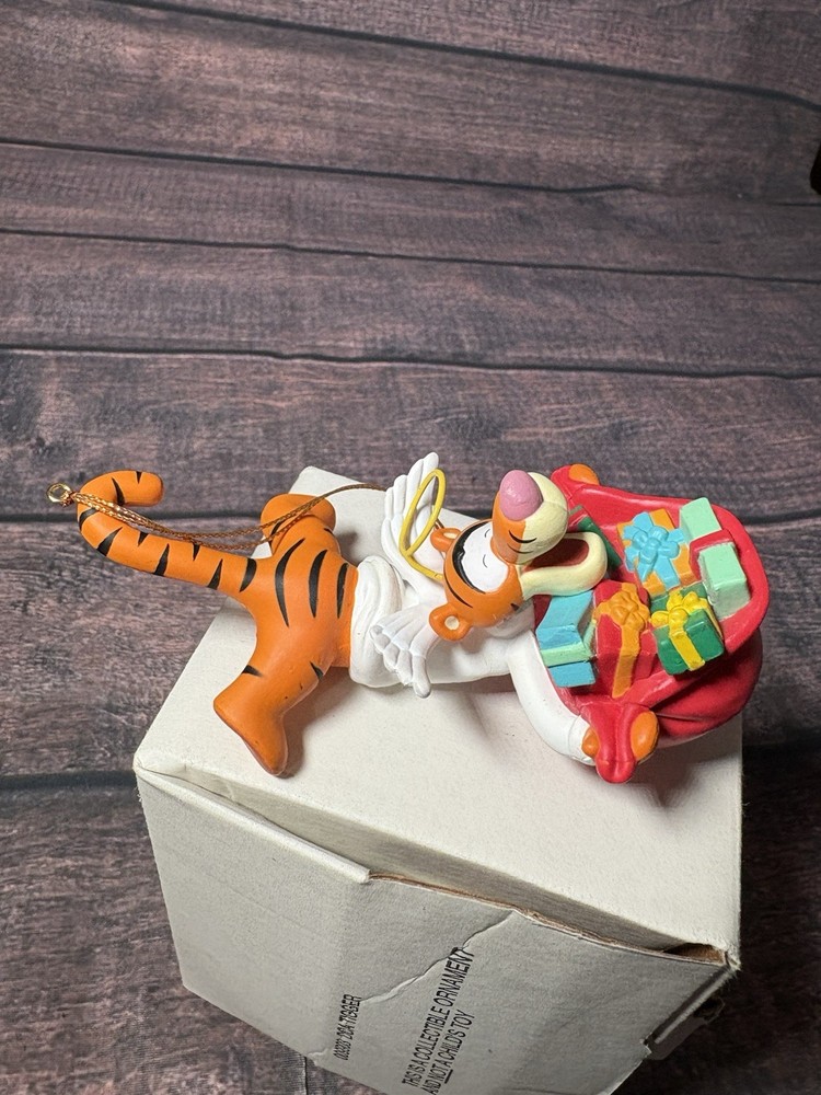 Disney Grolier Tigger Angel Christmas Ornament with Box 009903 DCA