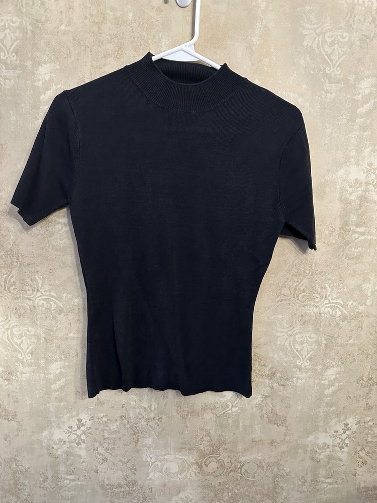 Black Silk Short Sleeve Medium Sweater by Banana Republic