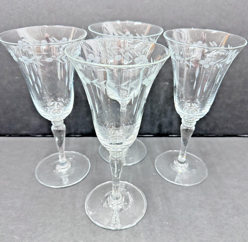 Blown Glass Water Goblet w/ Etching Berries and Leaves 6 Ounce 7 1/8