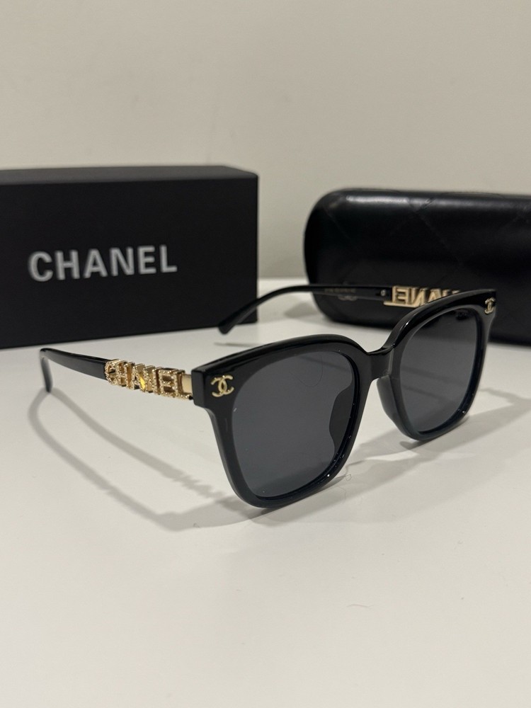 Chanel Black Regular Fit Sunglasses with Frame Includes Box & Case